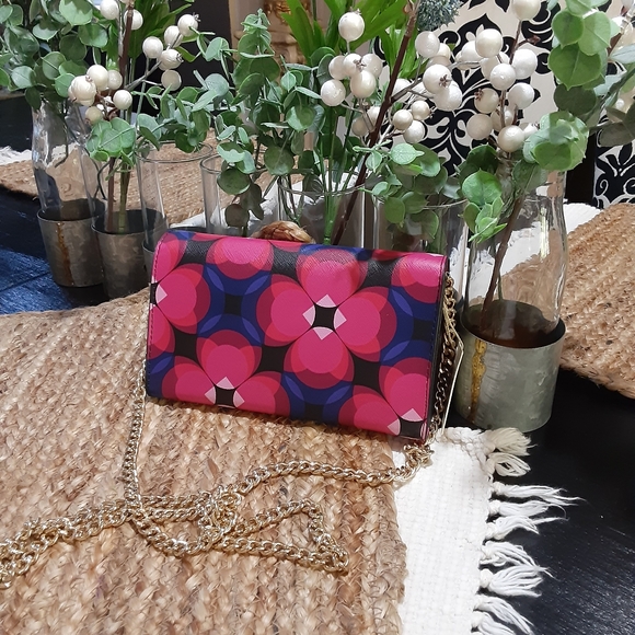 New Trina Turk crossbody purse handbag multicolor - Picture 4 of 8